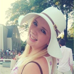 Meet your Posher, Melissa